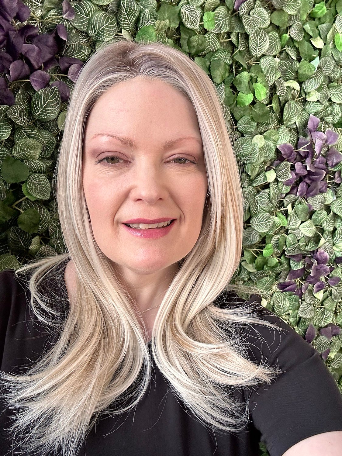 Full length view of KAI'S WIG IN BUTTERMILK BLONDE